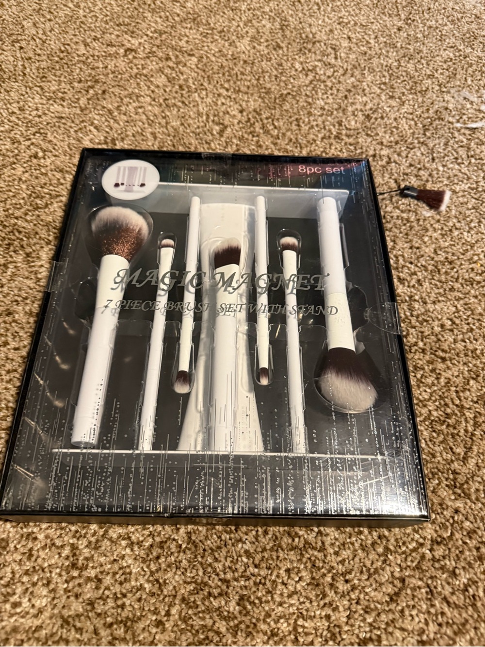 8-Piece Makeup Brush Set with Stand
